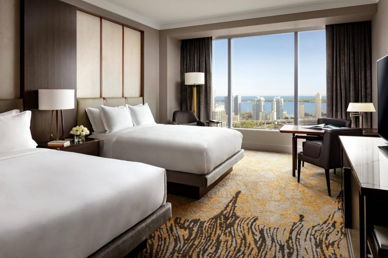 Hotel The Ritz-Carlton, Toronto Zewnętrze zdjęcie